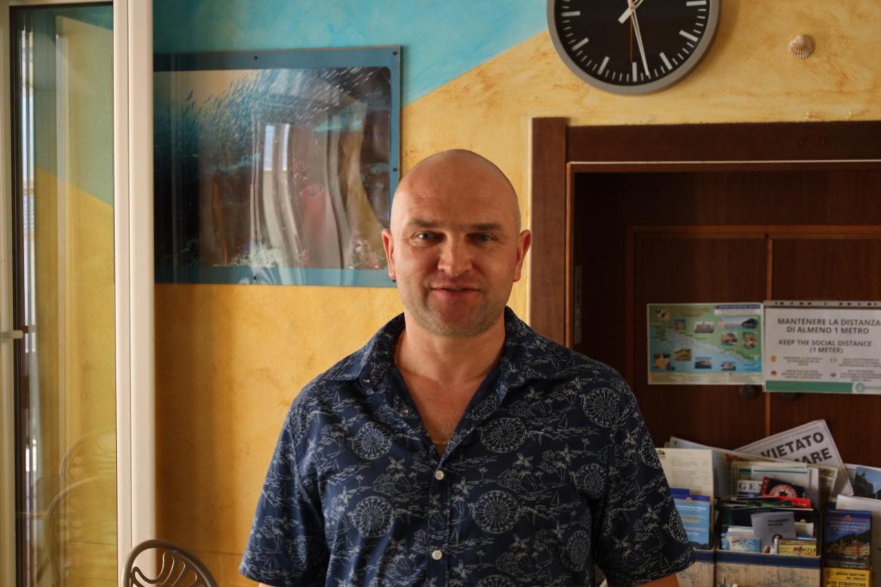 Albergo Stella Di Mare ラヴァーニャ エクステリア 写真