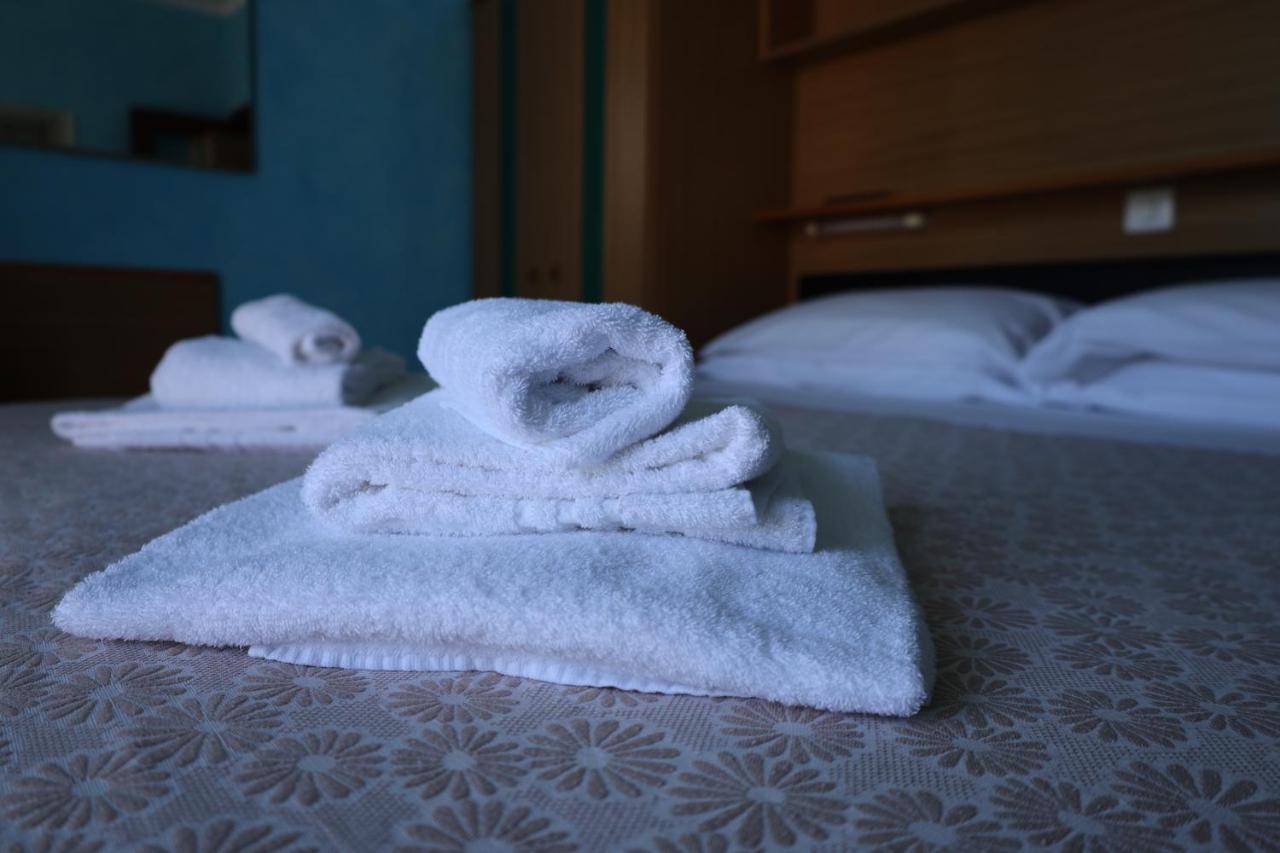 Albergo Stella Di Mare ラヴァーニャ エクステリア 写真