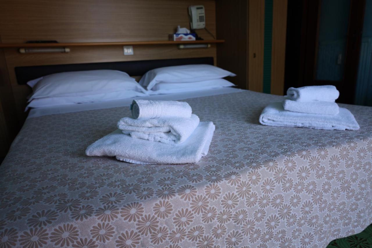 Albergo Stella Di Mare ラヴァーニャ エクステリア 写真