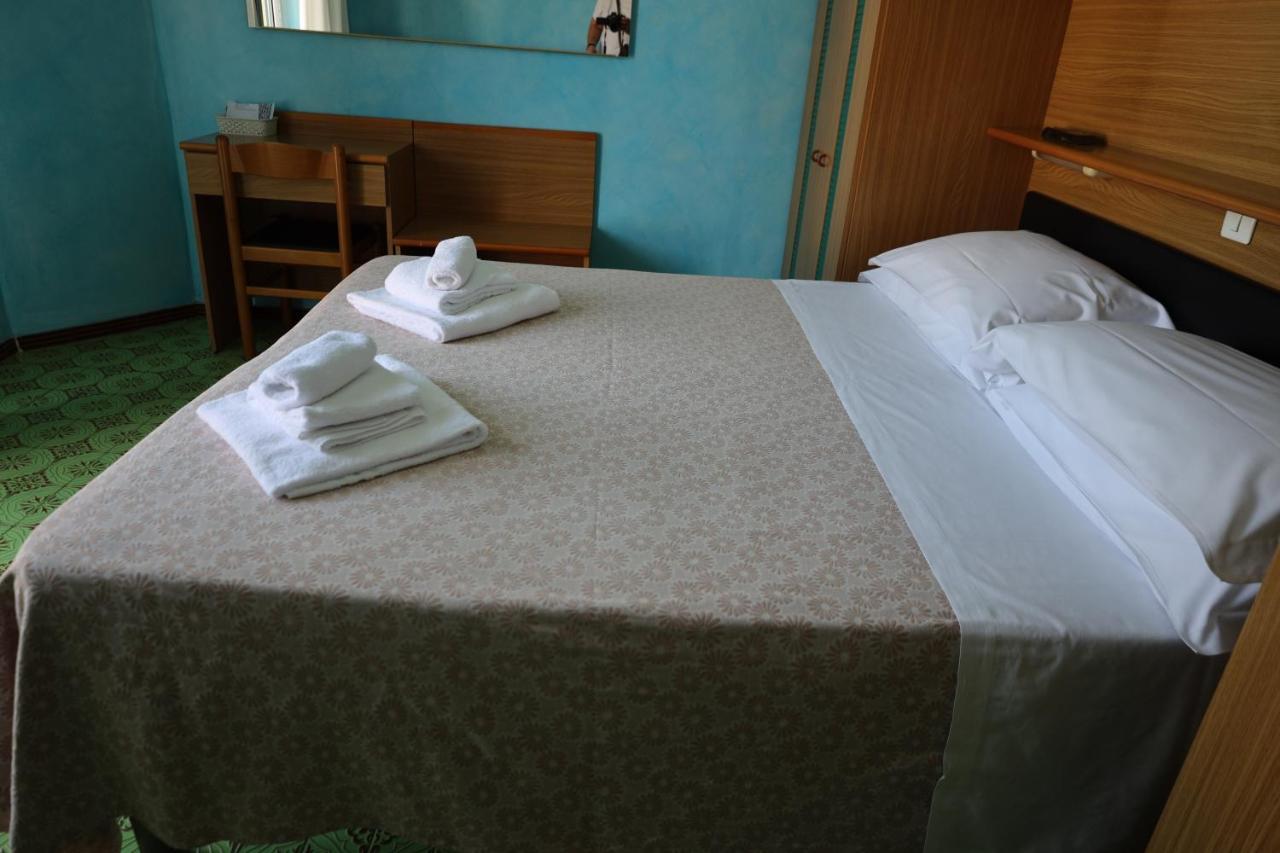 Albergo Stella Di Mare ラヴァーニャ エクステリア 写真