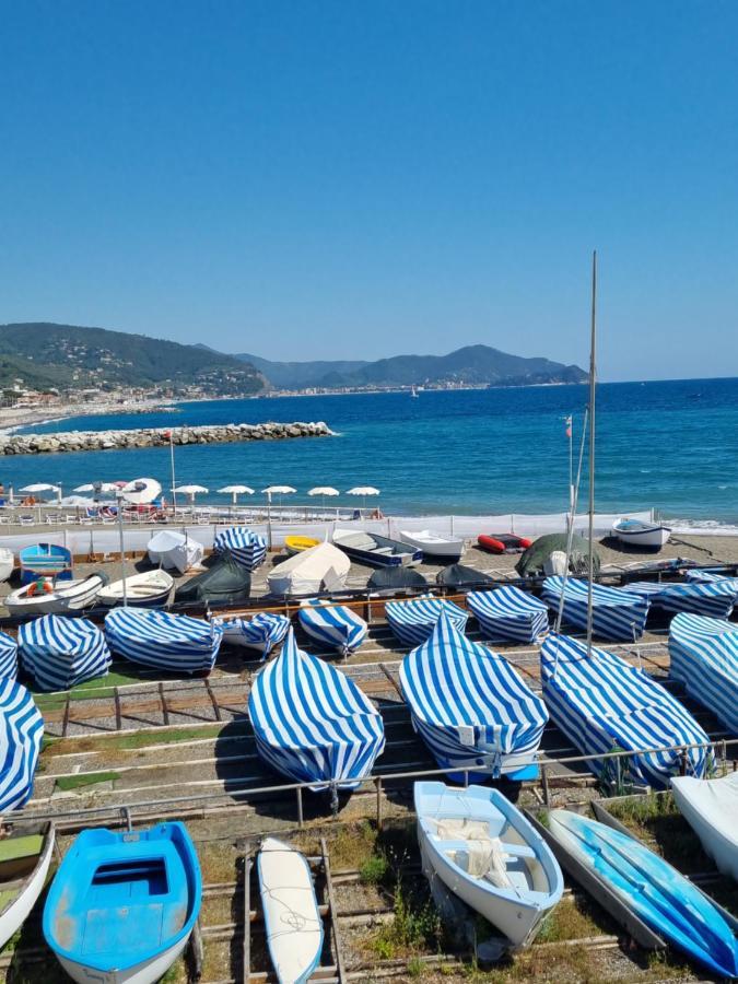 Albergo Stella Di Mare ラヴァーニャ エクステリア 写真